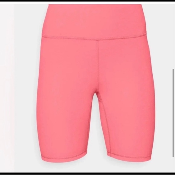 NWT-Athleta Transcend 7” Bike Short, Medium - Picture 3 of 5